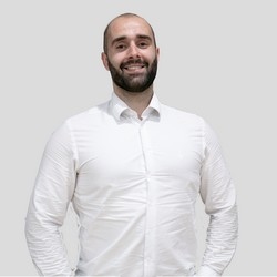 founder-Micael Hamra